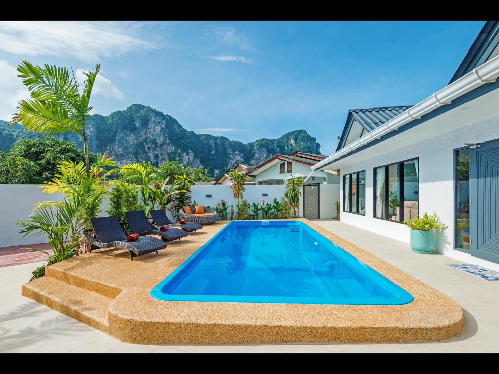 Oasis 4br Private Pool In